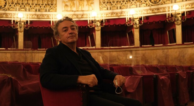 Teatro San Carlo, Luciano Romano protagonista del podcast «Voci di Memus»