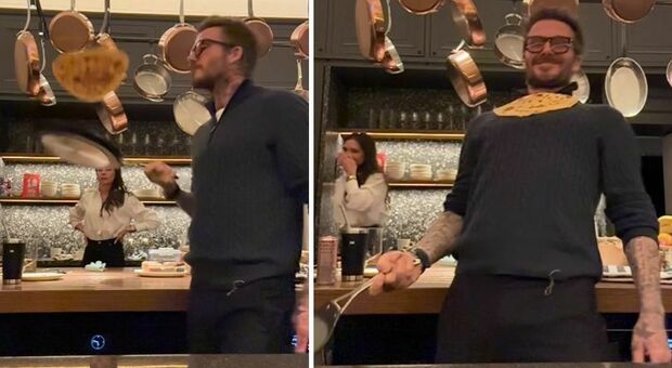 David Beckham ai fornelli: stop di petto a un pancake e Victoria lo deride. Il video è esilarante