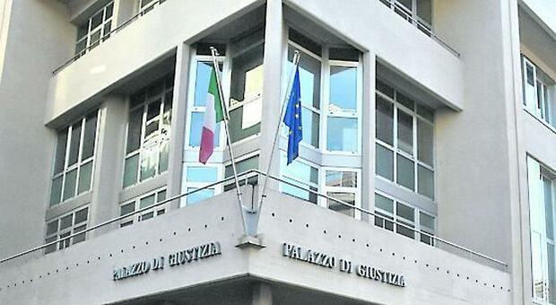 Condannato a sette anni di carcere cambia nome per sfuggire all'arresto