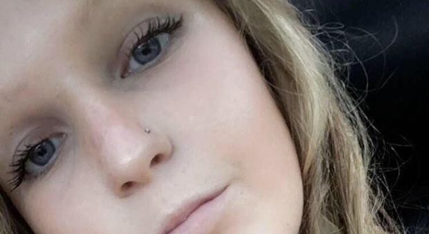 Eliza, 16 anni, uccide a coltellate un autista di Uber, la motivazione lascia senza parole