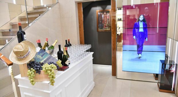 Roma, “wine tasting” nelle boutique del lusso: torna la Vendemmia fashion