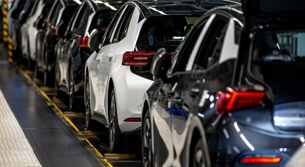 From Volkswagen to BMW, EU investment boom in China. From April to June they rose to 3.6 billion despite the tariff war