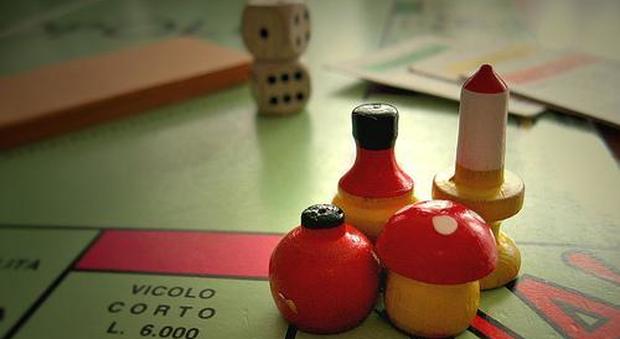 Monopoly, le vecchie pedine hanno i giorni contati: voto online per scegliere le sostitute