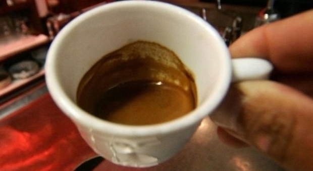 Bere caffè riduce il rischio in 5-6 tumori: dal fegato alla bocca