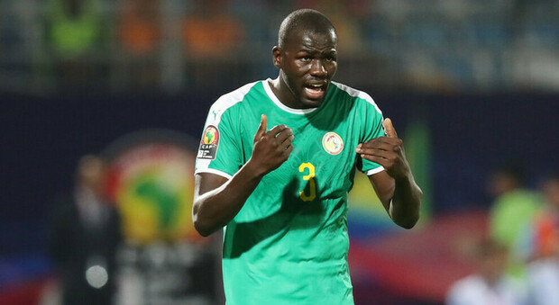 Koulibaly, infortunio in nazionale: lussazione al dito con il Senegal