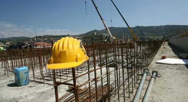 Campania, operaio muore in cantiere folgorato da scossa