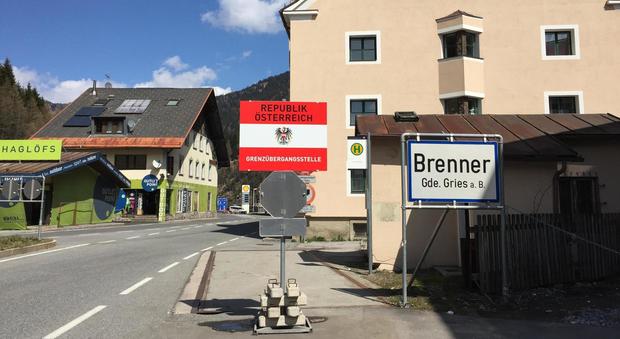 Barriere al Brennero, ira di Alfano e Gentiloni: "L'Austria sta violando Schengen"