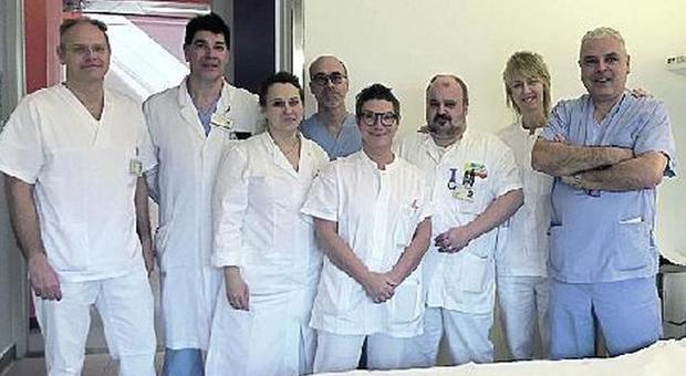 Corrado Da Lio con l'equipe medica