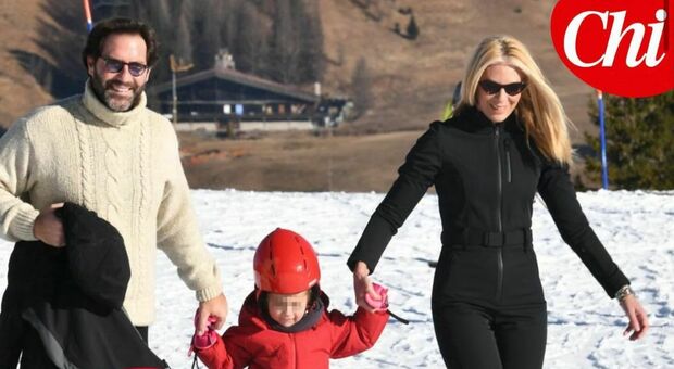 Eleonora Daniele, la prima volta sugli sci della figlia Carlotta: «Non potevo perdermela»