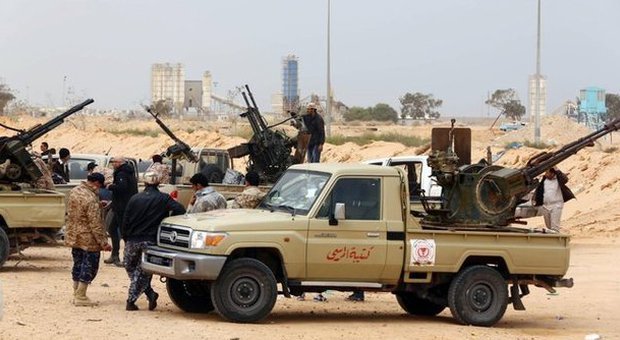 Libia, Italia, Francia, Germania, Spagna, Gb e Usa condannano attacchi a Sirte: «Atti barbarici, fazioni unite contro Isis»