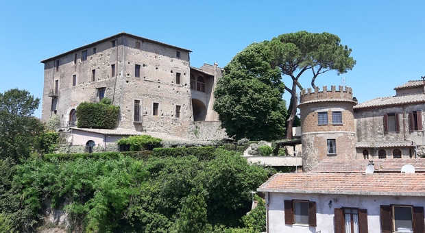 Veduta del Borgo di Isola Farnese
