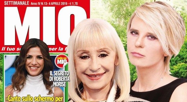 Raffaella Carrà e la rivale Maria De Filippi insieme in tv: «Pace fatta dopo 20 anni»