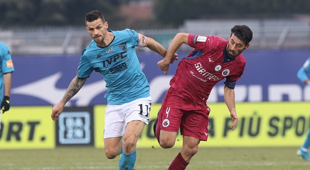 Il Benevento batte 2-1 il Cittadella con Maggio allo scadere e vola
