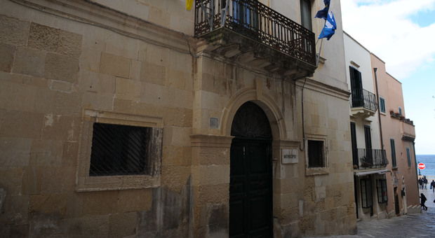 Otranto, consiglio comunale verso lo scioglimento. Arriva il commissario