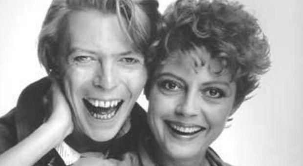 Susan Sarandon si confessa: «Ho amato David Bowie e ancora mi faccio gli spinelli»
