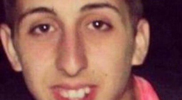 Umbria, preso a botte in una rissa e poi investito da un'auto in fuga: Filippo muore 24enne
