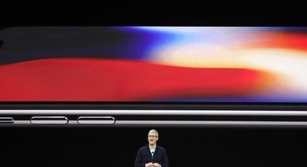 Apple, calo in borsa post iPhone x: - 1,18%