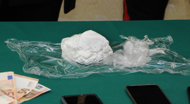 Fano, fermato il convoglio della droga Tre arrestati con due etti di cocaina