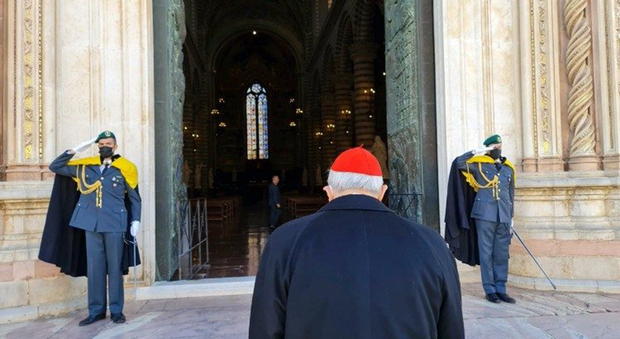 Orvieto, il cardinale Sandri alla Messa in Duomo per il Precetto pasquale della Guardia di Finanza