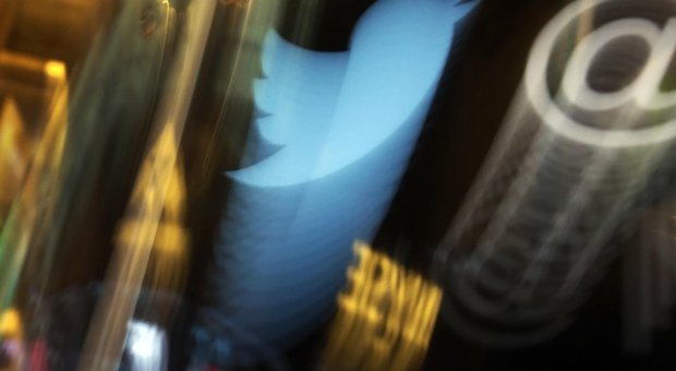 Twitter dichiara guerra ai falsi account: cancellati 10.000 indirizzi tra Emirati Arabi, Egitto, Spagna e Cina