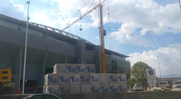 Frosinone, Stadio: niente strada, barriere per separare i tifosi. Stirpe ottimista per il 2 ottobre