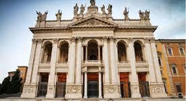 Coronavirus, tutte le chiese di Roma chiudono fino al 3 aprile, fedeli dispensati dalla messa domenicale