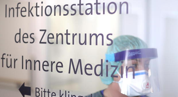Coronavirus, bimbo di 2 anni in terapia intensiva in Germania