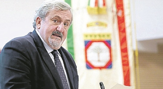“Re Artù” e il presidente Emiliano, la doppia indagine che ha scosso i palazzi