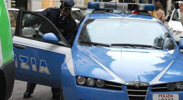Controlli antidroga in centro a Terni arrestato un giovane grazie al fiuto dei cani Birba e Jamil