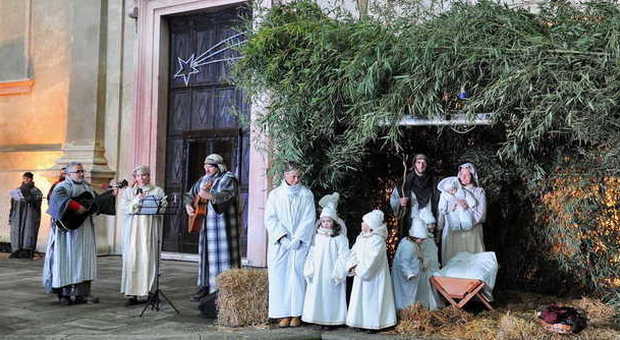 FRATTA POLESINE - La capanna con la Sacra famiglia