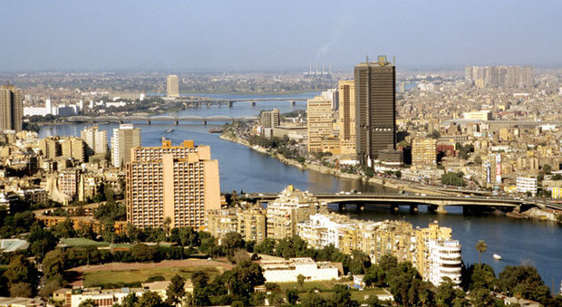 Egitto, arrestati sette giovani gay in un hotel al Cairo