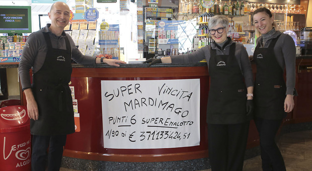 Un mare di soldi a Mardimago, ma il titolare del bar Diego Casonato non ha idea di chi sia il fortunato