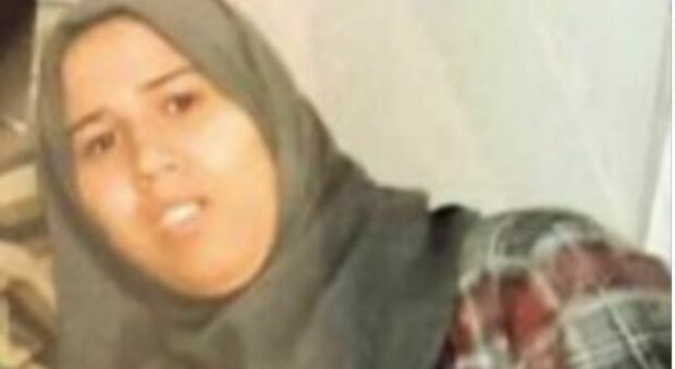La vittima Aycha uccisa dal marito Abdelfettah Jennati