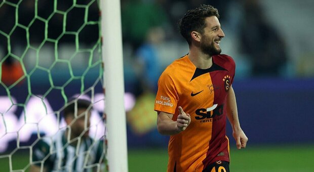 Mertens, 7 gol con il Galatasaray quest'anno