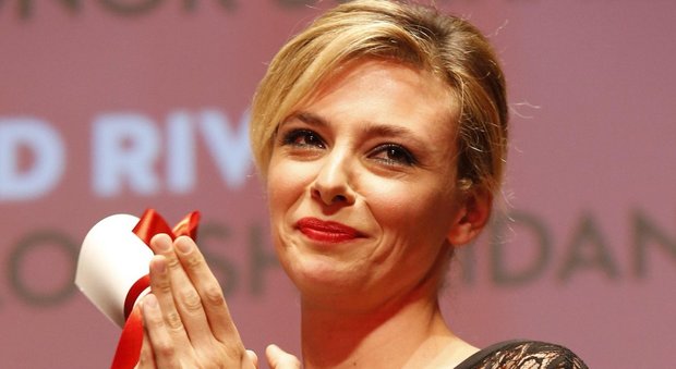 Cannes, Jasmine Trinca vince il premio come migliore attrice di “Un Certain Regard” per “Fortunata”. E il regista Castellitto lo dedica a Totti