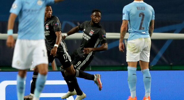 Il Lione batte il Manchester City (3-1) e vola in semifinale di Champions: in gol Cornet e Dembelé