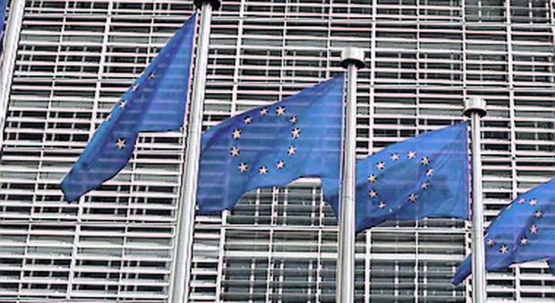 Unione Europea, stabilisce i principi per investimenti sostenibili