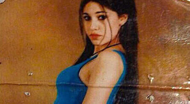 Belen Rodriguez a 16 anni