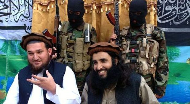 Professione terrorista, il profilo Linkedin del leader talebano con 69 collegamenti
