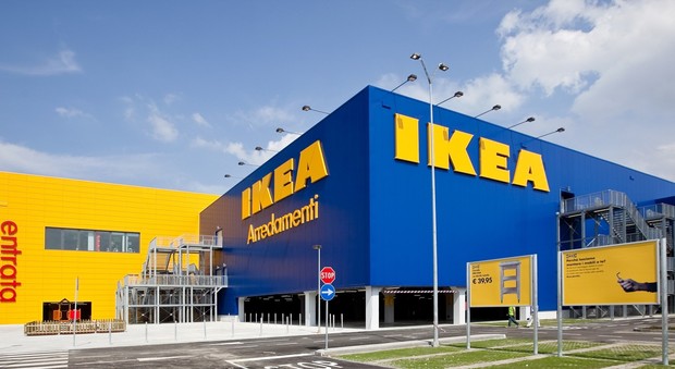 Ikea premia i suoi dipendenti in Italia: avranno 899 euro a testa