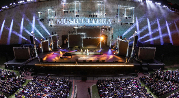 I sedici magnifici di Musicultura, doppio concerto di presentazione il 4 e 5 maggio a Recanati