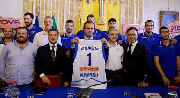 Basket, Azzurro Napoli nel caos: si dimette anche Balbi, gioca l'under 19
