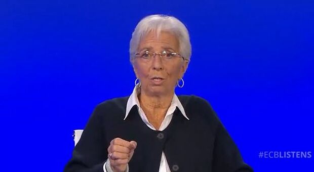 BCE, Lagarde: "Revisione strategia condivisa con società e politica"
