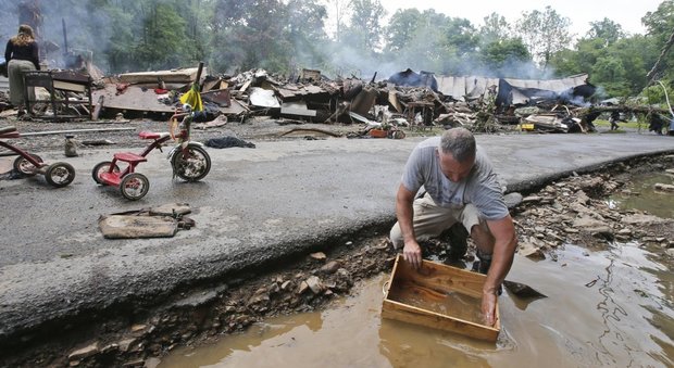Virginia devastata dalle piogge 14 morti, ci sono anche bambini