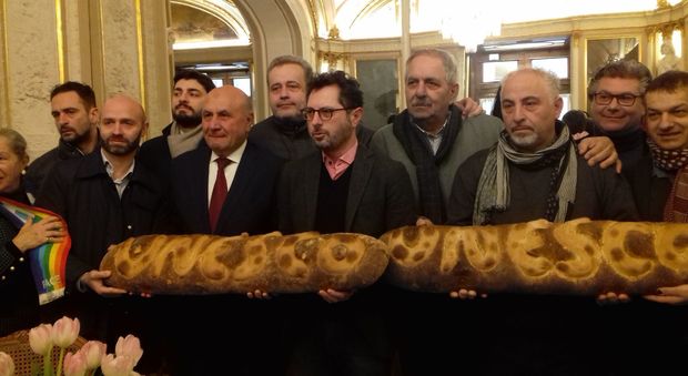 Il pane vesuviano come la pizza: «Diventi patrimonio Unesco»
