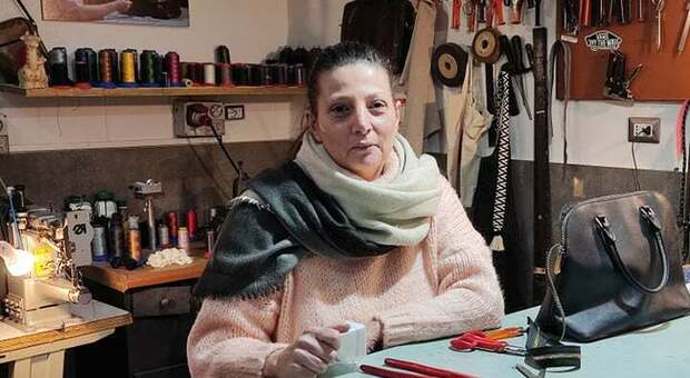 Napoli, l'arte di Pino Cognetti vive con la moglie Teresa: «My Bags era la sua anima»