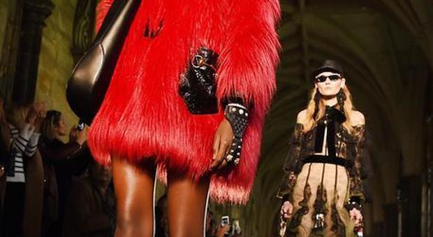 Gucci dice addio alle pellicce: «Sono fuori moda»