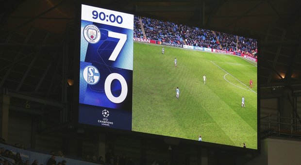 Manchester City, sette gol allo Schalke: tedeschi annichiliti