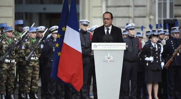 Francois Hollande, la commemorazione a un anno dalla strage di Charlie Hebdo