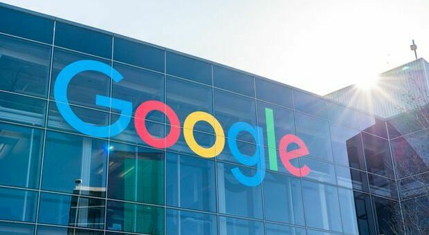 Google, dall'antitrust 100 milioni di euro di multa per «posizione dominante»